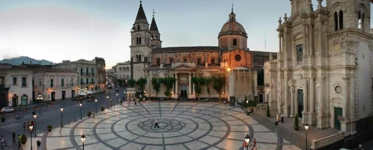 Casa Ubaruni Villa Acireale Kültér fotó